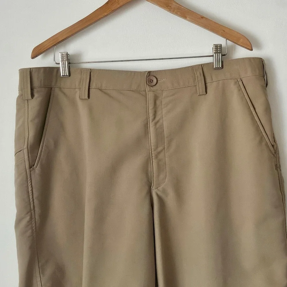 Under Armour Mens Khaki Golf Shorts Flat Front Performance Tan Size 38 Golfcore